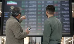 بورسی ها روی خوش بازار را دیدند | واکنش بازار به حمله شب گذشته!