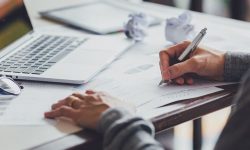 نسل جدید نویسندگان در فضای کسب ‌و کار؛ وقتی مدیر می‌نویسد
