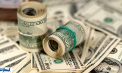 پیش بینی قیمت دلار برای فردا دوشنبه ۵ آبان ماه اعلام شد
