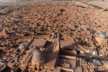 اصفهان میراثی زنده از معماری و تمدن ایرانی است