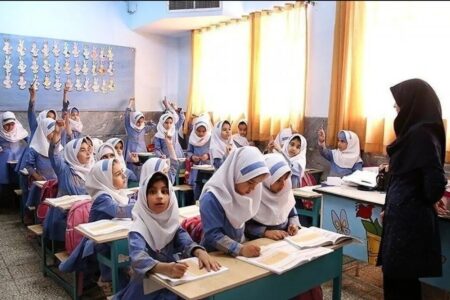 اطلاعیه تعطیلی مدارس تهران فردا چهارشنبه ۱۰ دی ۱۴۰۴ / مدارس تعطیل شد یا مجازی؟