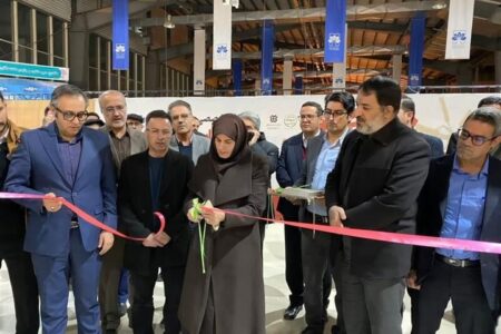 نمایشگاه صنایع غذایی، آرد و نان در زنجان گشایش یافت
