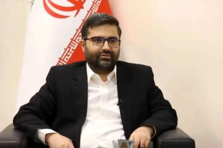 همه مردم ایران در حال دعا/محمد سبحان پسر معاون رییس جمهور در شرایط بحرانی