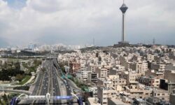 پیش‌بینی هوای تهران امروز دوشنبه ۱۷ آذر ۱۴۰۴ / امشب دمای تهران به زیر صفر می‌رسد