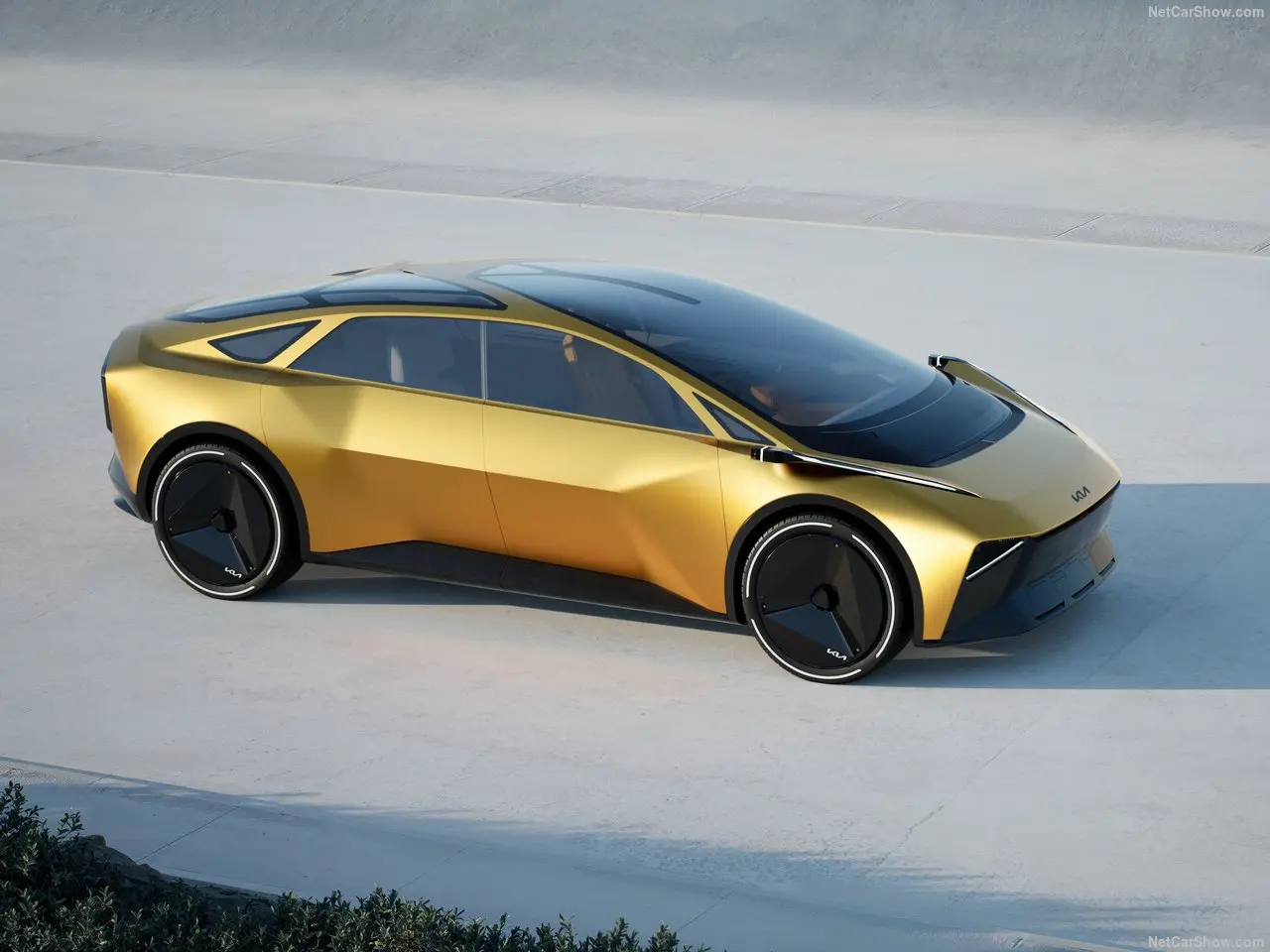 کیا ویژن متا توریسمو kia