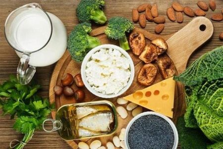 آنچه سالمندان باید درباره کلسیم و ویتامین D بدانند