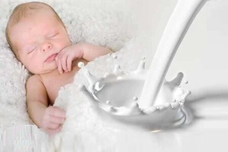 شیر مادر کلید جلوگیری از آلرژی‌های غذایی در دوران کودکی است