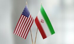 المیادین: آمریکا حاضر به لغو کامل تحریم‌های ایران نیست