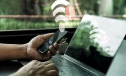 ترافیک اینترنت از ۲۲ بهمن‌ماه نصف شده است