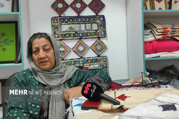 حیات «سوزن دوزی بلوچ» با دستان زنان توانمند حاشیه نشین زاهدان