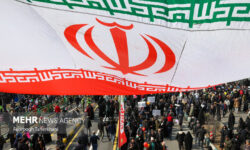 دعوت پزشکان از مردم برای حضور پرشور در راهپیمایی ۲۲ بهمن