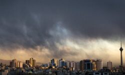 هشدار ۵ روزه هواشناسی برای تهران/ بارش باران همراه با وزش باد شدید