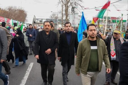 وزیر صمت: استقلال کشور در تولید داخلی است