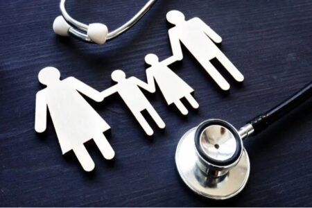 پایش روزانه اجرای پزشکی خانواده در ۶۴ شهر با حضور وزیر بهداشت