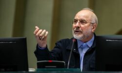 پیام رئیس مجلس در آستانه برگزاری مراسم تشییع جمعی از مردم و فرماندهان شهید