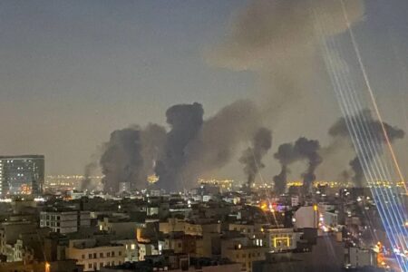 گودال اتوبان سعیدی تهران در اثر حمله آمریکا و اسرائیل + عکس