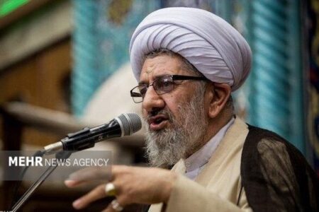 آیت الله سیفی آملی: در ایران تندرو و میانه‌رو نداریم/ همه ایرانی هستیم