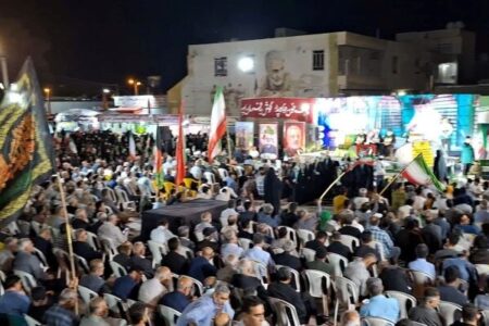 اجتماع باشکوه مردم گناوه با حضور خادمان رضوی