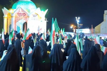 اجتماع شبانه مردمی در گناوه