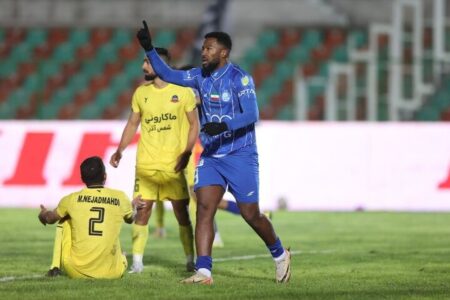 بازیکن خارجی استقلال تکلیف آبی‌ها را یکسره کرد