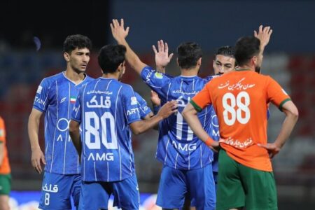 برگشت لیگ به ضرر تیم ملی است/ عزیزیان: اولویت با آماده‌سازی بازیکنان باشد