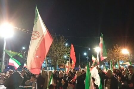 تجدید بیعت مردم فراهان با رهبر معظم انقلاب در پنجاه و ششمین شب حماسه