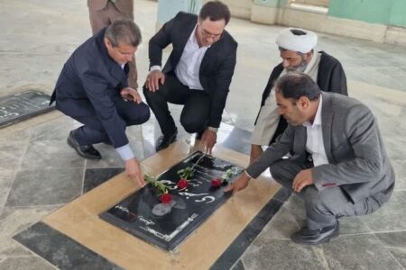 تجدید میثاق با آرمان‌های شهدا در تنگستان برگزار شد