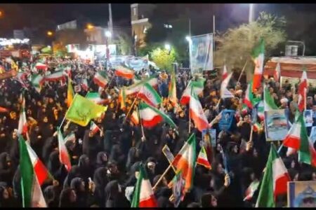 حضور حماسی مردم نورآباد در پنجاه و چهارمین شب اتحاد