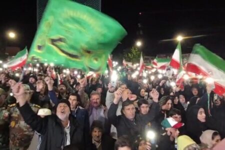 حضور گسترده مردمی در پنجاه و سومین شب اجتماعات قوچان