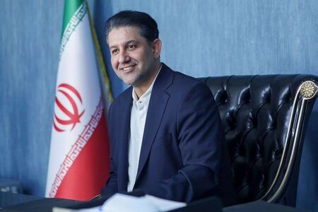 حمایت تمام قدر دفتر عارف از قالیباف و تیم مذاکره کننده