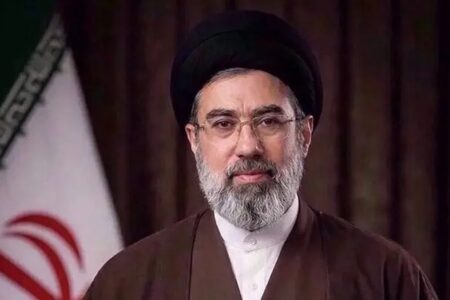 رسانه رهبر انقلاب یک تصویر معنادار منتشر کرد