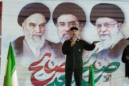 سرهنگ ملک‌علی‌پور: پیام نیروهای مسلح به مردم ماندن در میدان است