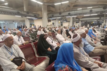 نخستین گروه از حجاج خراسان رضوی عازم سرزمین وحی شدند    