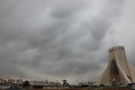 هشدار هواشناسی تهران / باران، باد شدید و گرد و خاک در راه است