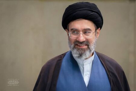 وحدت بین هم‌وطنان در دشمن شکستگی بوجود آورده است