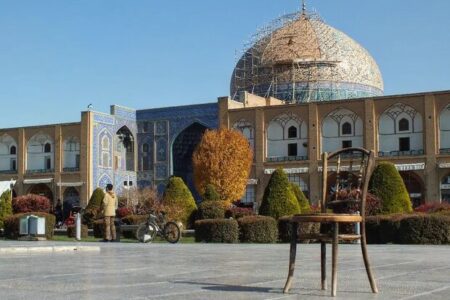طرح ایجاد موزه خصوصی در زیرزمین مسجد شیخ لطف‌الله روی میز بررسی میراث