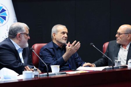 نسخه بخش خصوصی برای اقتصاد ایران / دولت از مداخله عقب‌نشینی می‌کند؟
