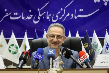 کارت سفر رونمایی می‌شود؛ وام ۴ درصدی به مسافران ایرانی