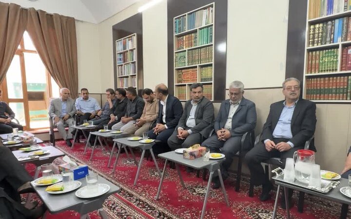 مدرسی: صنایع دستی یزد نیازمند حمایت و مقابله با کالاهای تقلبی است
