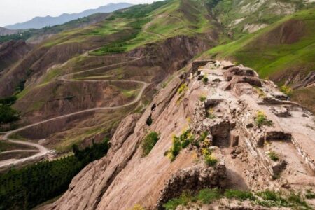 رسانه بین‌المللی افغانستان: ثبت‌جهانی «الموت و استحکامات وابسته» جایگاه تاریخی ایران را در جهان برجسته‌تر کرد