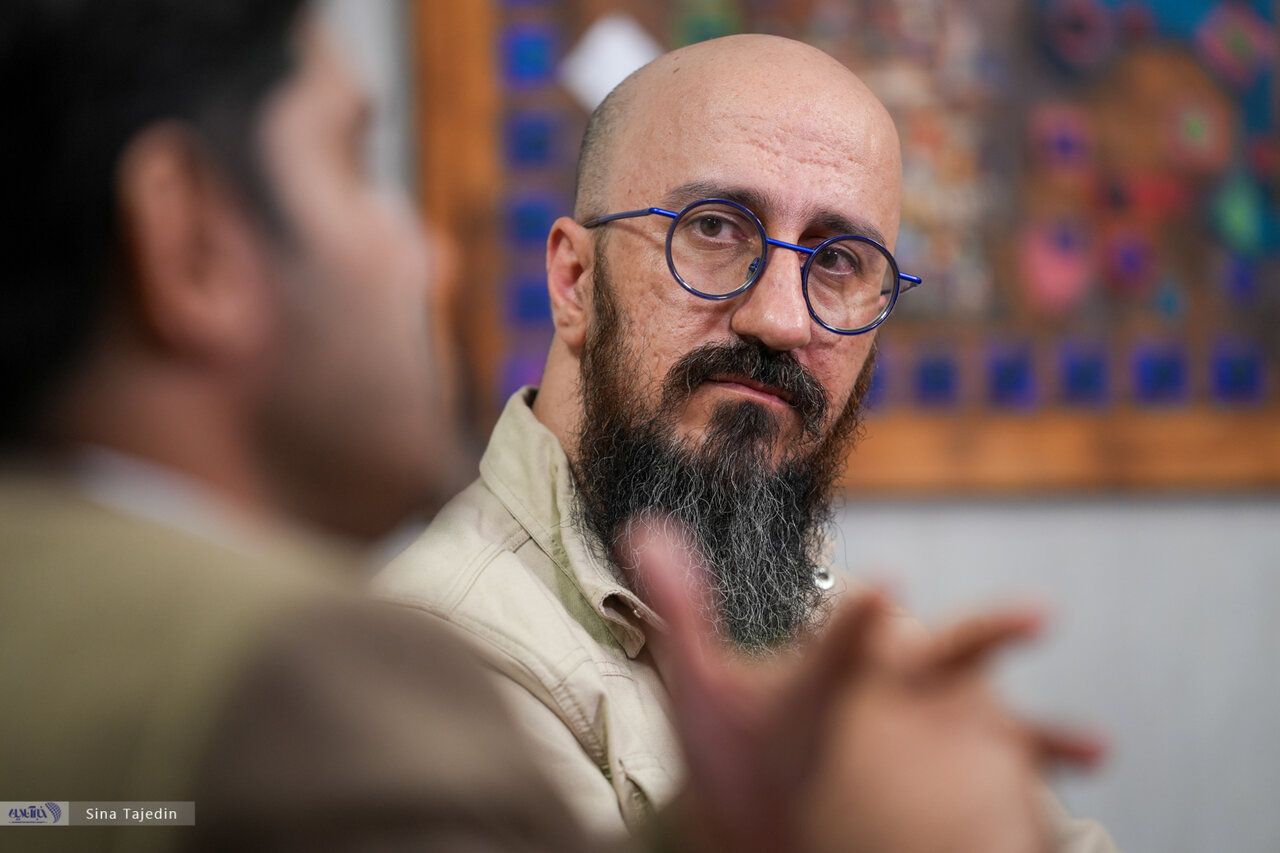 فیلترینگ یکی از سه دلیل اصلی مهاجرت است/ گوش‌های «زامبی» حتی هنگام قطع اینترنت بین‌الملل، مهاجم هستند / «مافیا» نه، آنان «ذی‌نفعان» فیلترینگ هستند