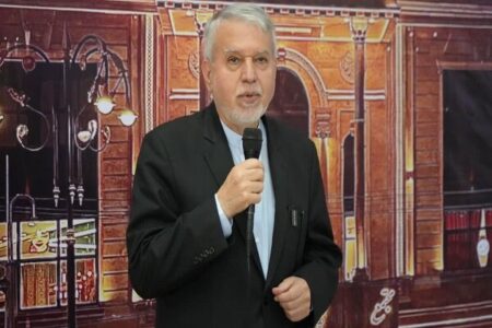 صالحی امیری در قلب جاده ابریشم؛ پاده میزبان وزیر شد